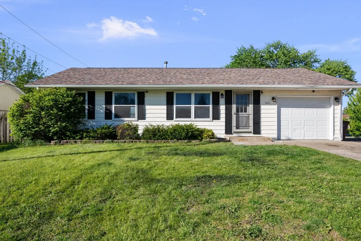 301 30th AVE W, Milan, IL 61264