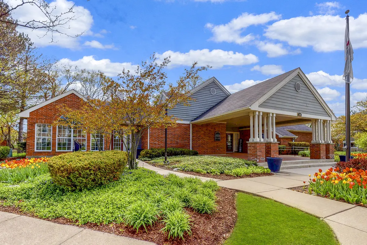 1114 Johnson DR #3427, Buffalo Grove, IL 60089