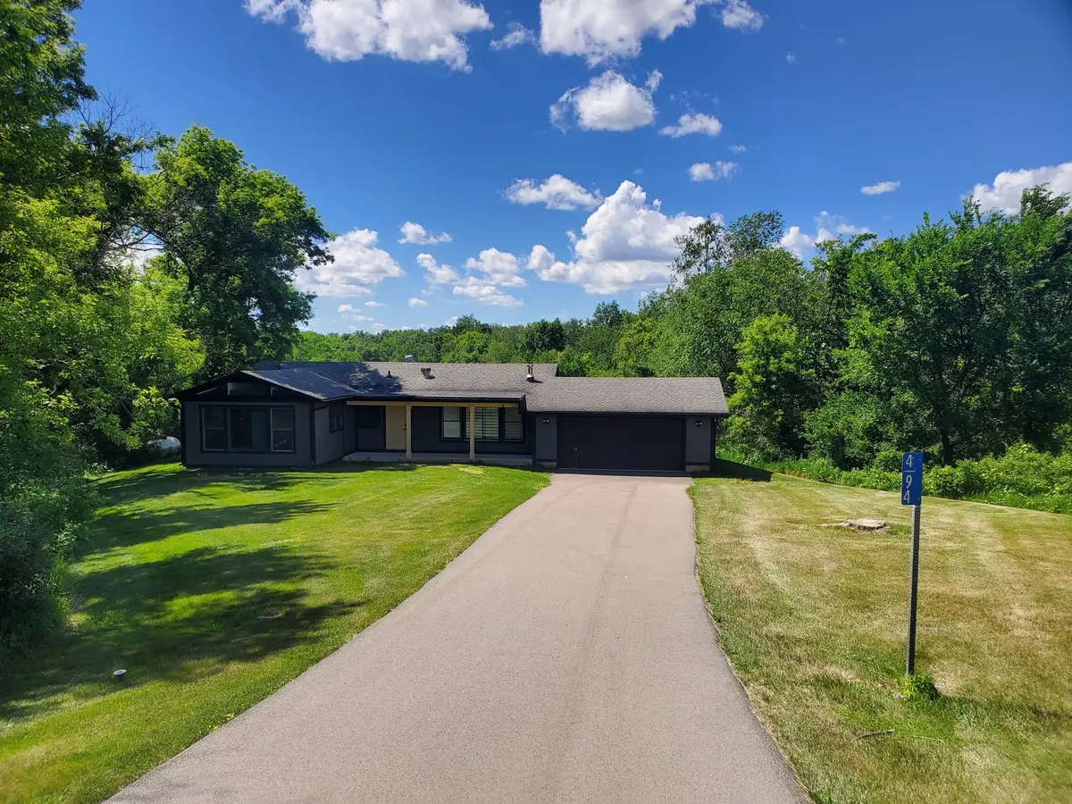 4A94 Springfield DR, Apple River, IL 61001