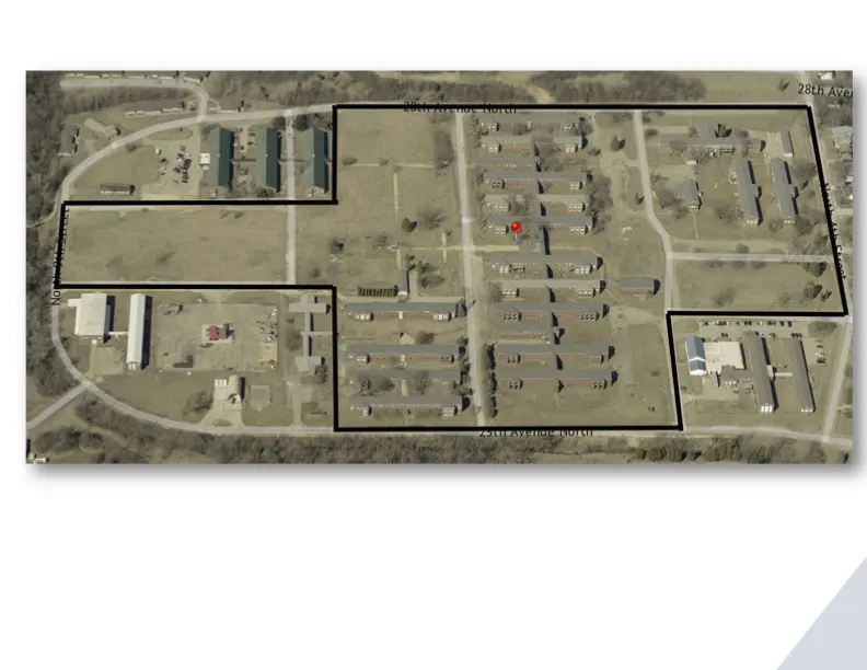 2604 N 4th ST, Clinton, IA 52732