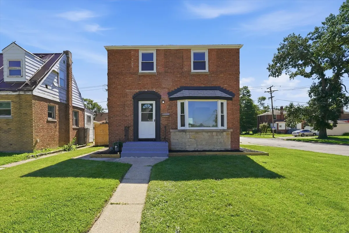 1547 Forest AVE, Calumet City, IL 60409
