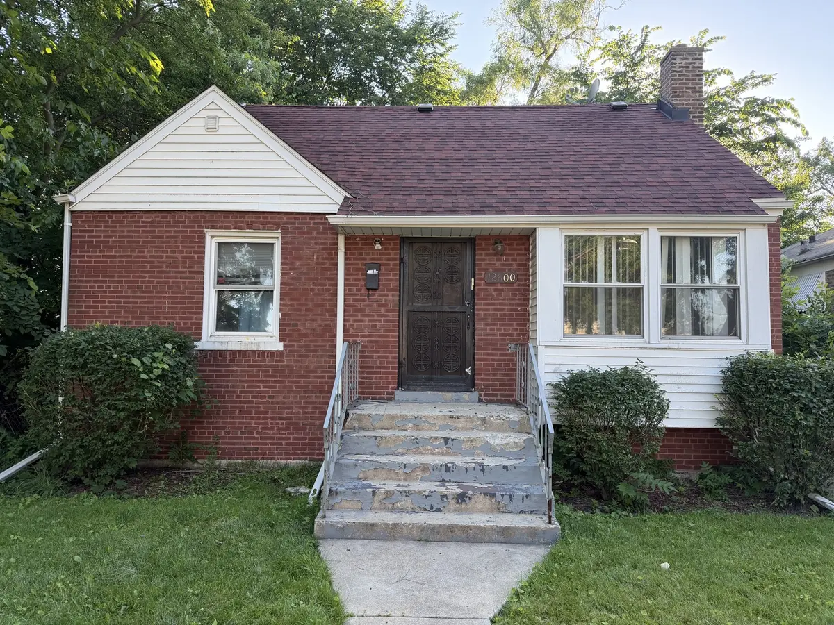 12800 S Parnell AVE, Chicago, IL 60628