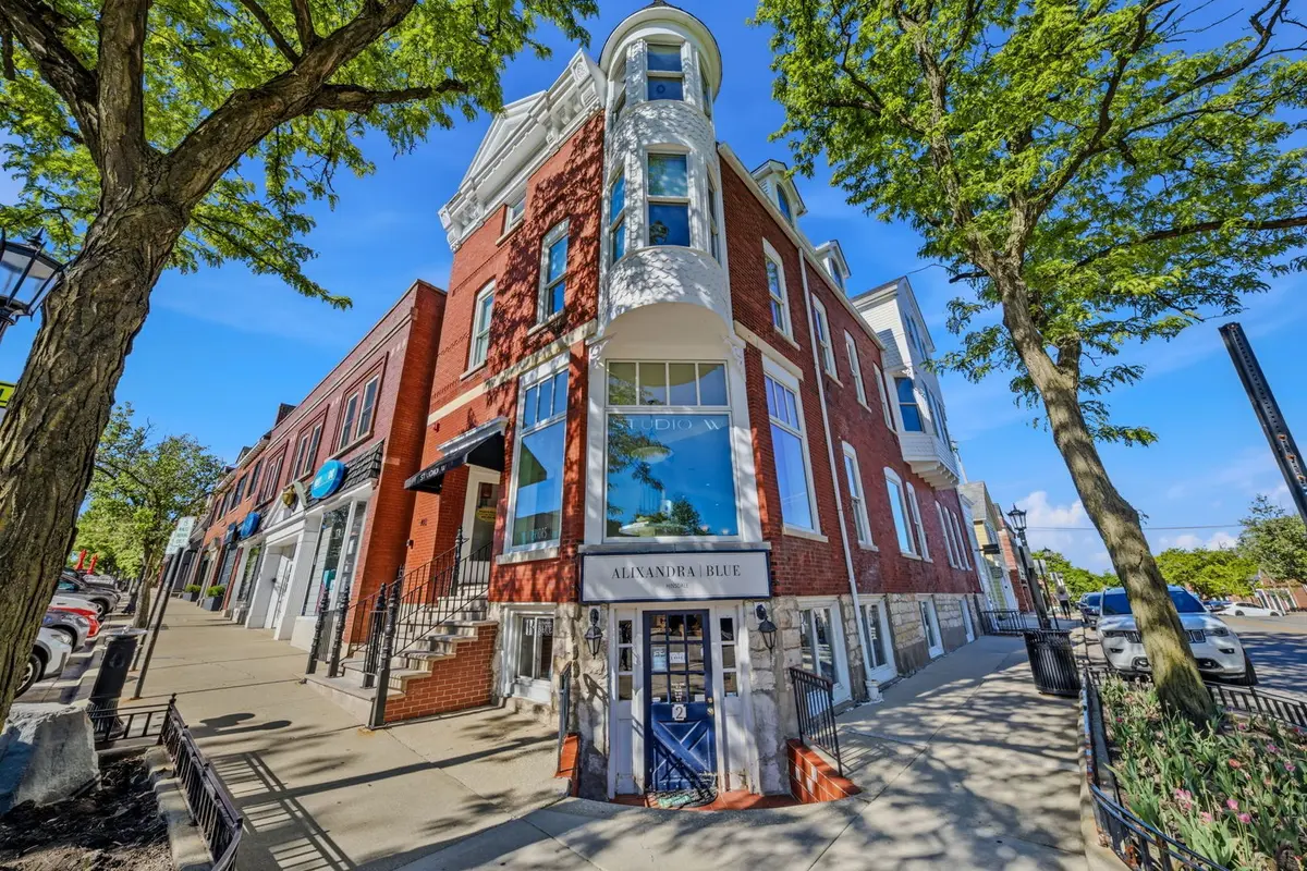 102 S Washington ST #OWNERS, Hinsdale, IL 60521