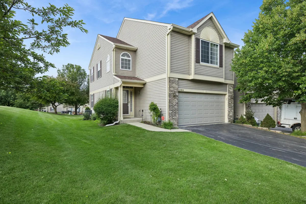 1109 Grass Lake DR #1109, Fox Lake, IL 60020
