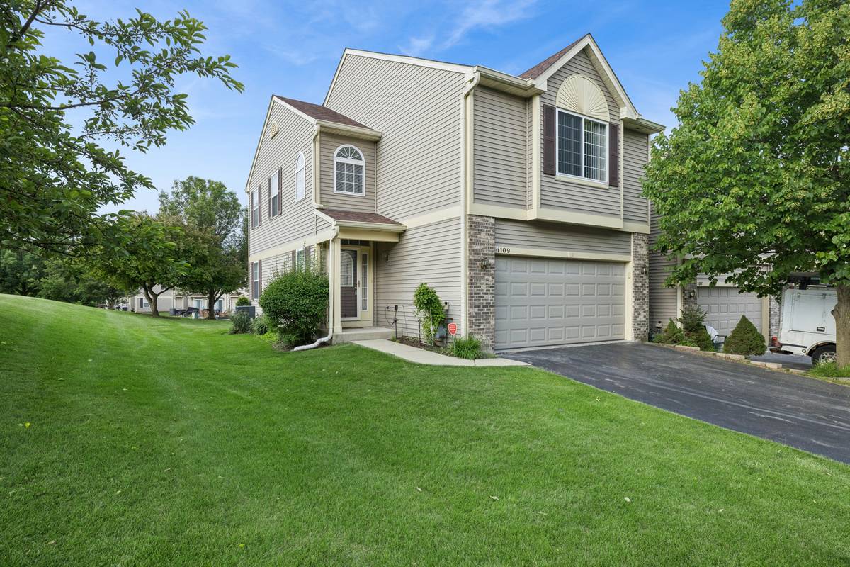 1109 Grass Lake DR #1109, Fox Lake, IL 60020