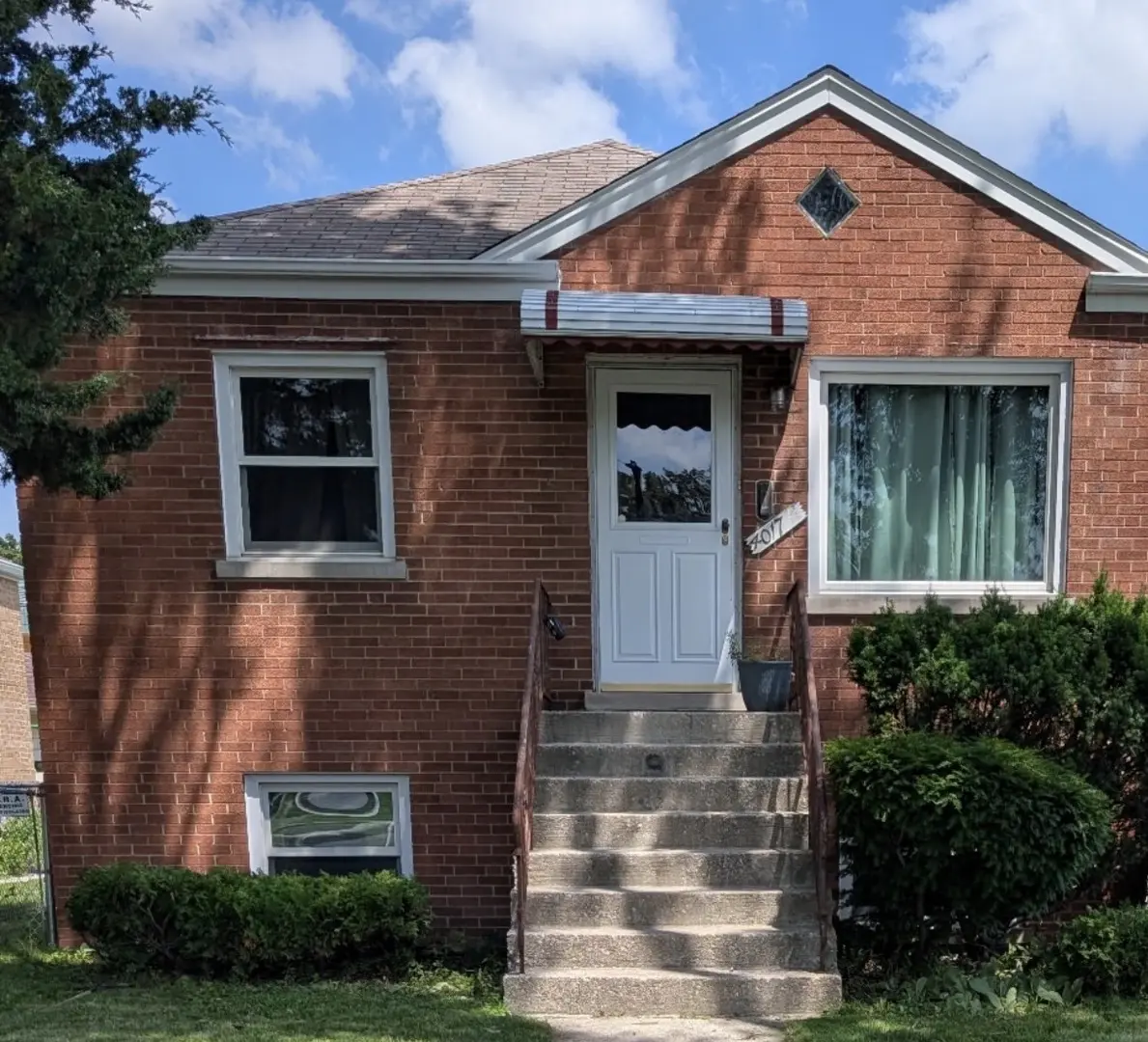 4017 Oak Park AVE, Stickney, IL 60402
