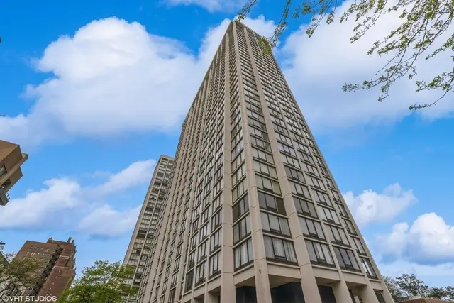 5445 N SHERIDAN RD #2707, Chicago, IL 60640