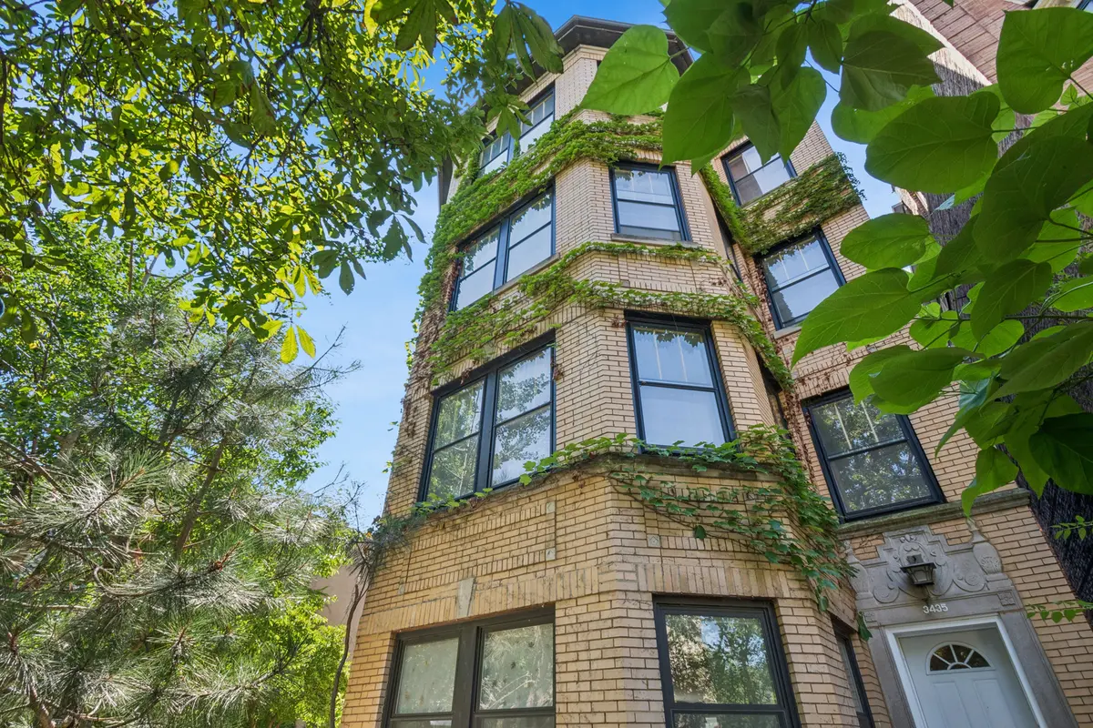 3435 W Adams ST, Chicago, IL 60624