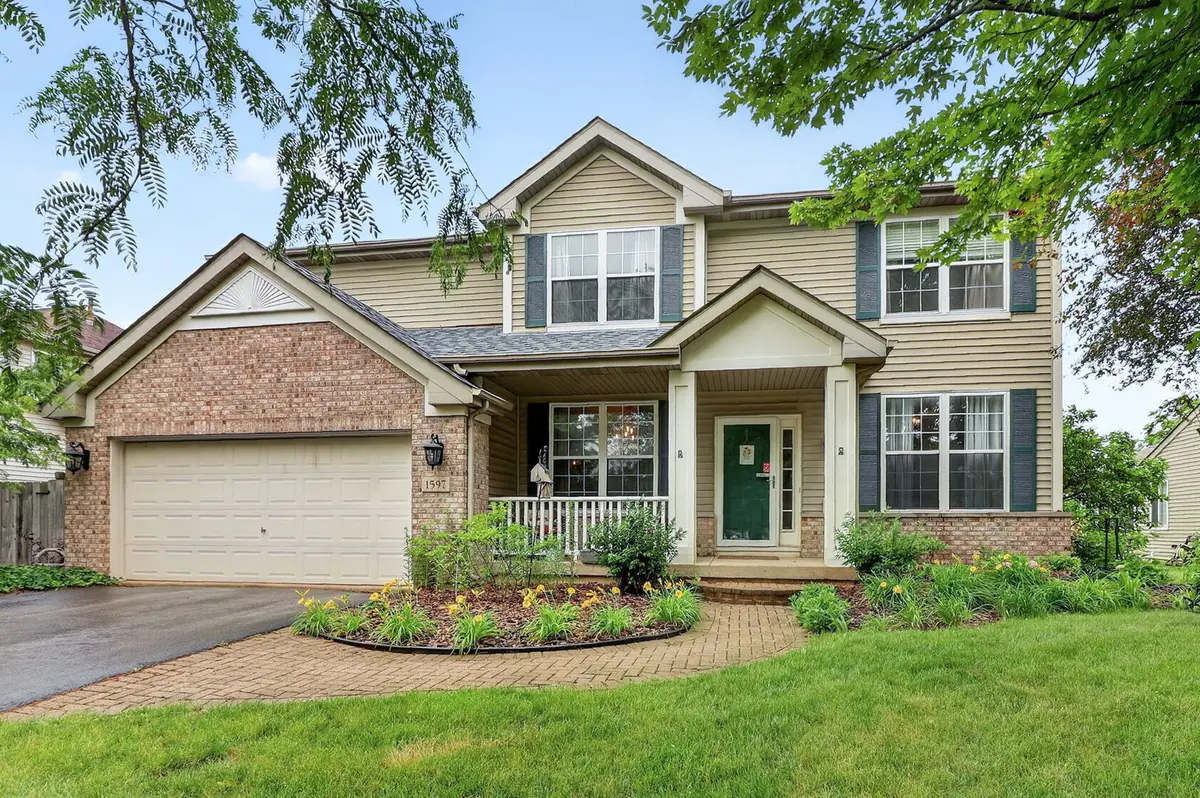 1597 W Hartsburg LN, North Aurora, IL 60542