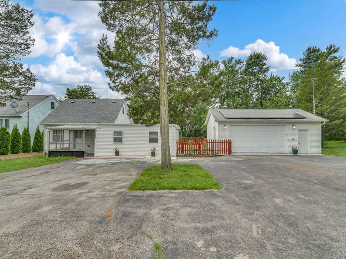37544 N Columbus AVE, Lake Villa, IL 60046