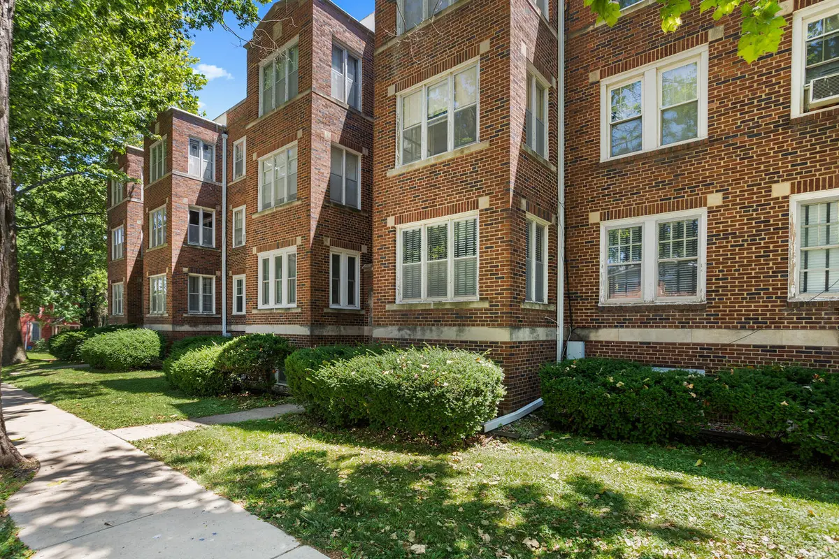 410 N State ST #4, Champaign, IL 61820