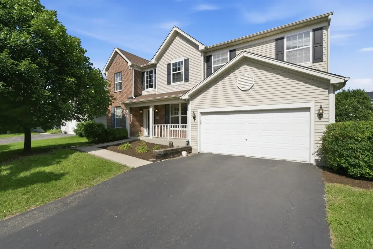 321 Claridge CIR, Bolingbrook, IL 60440