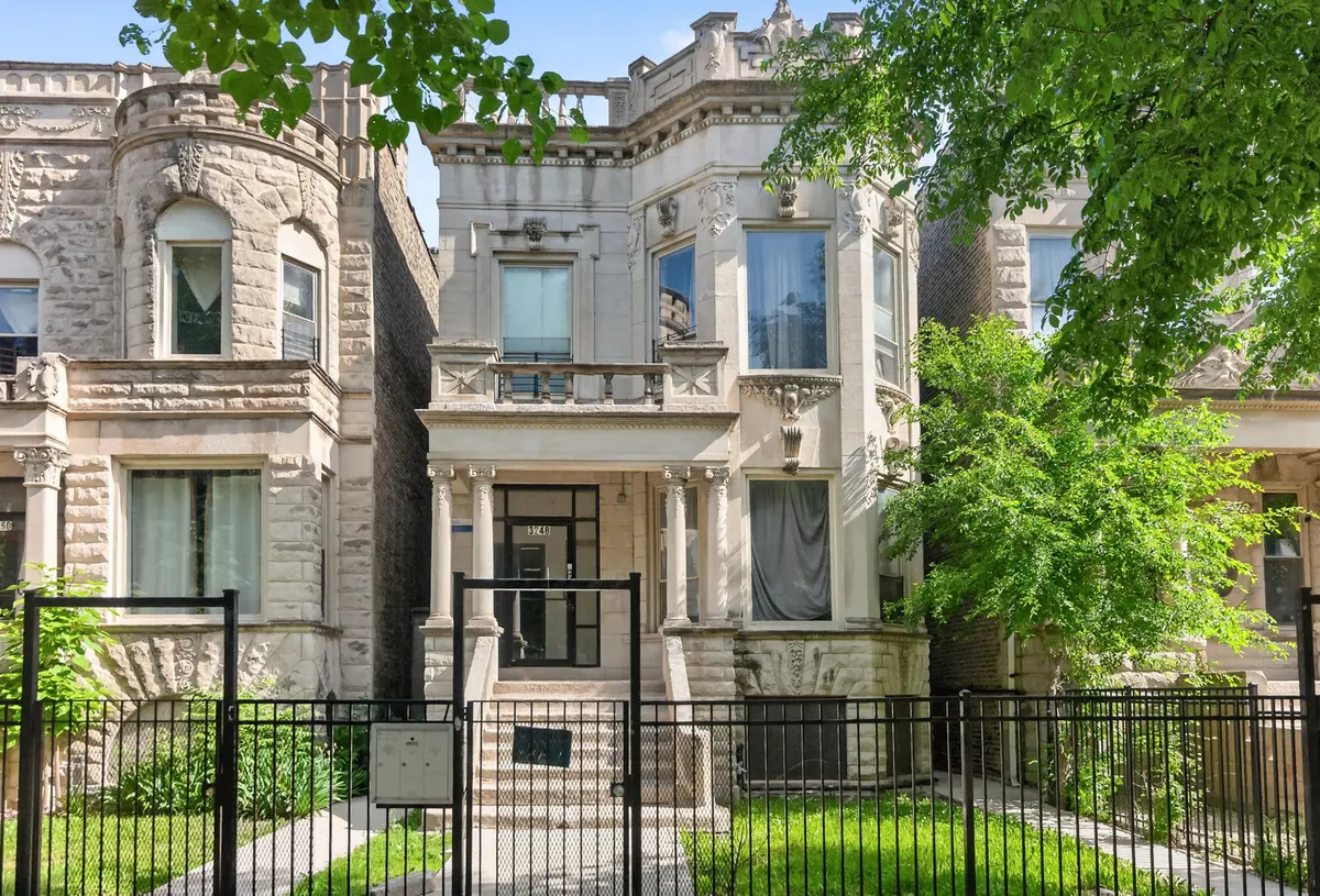 3248 W Douglas BLVD, Chicago, IL 60623