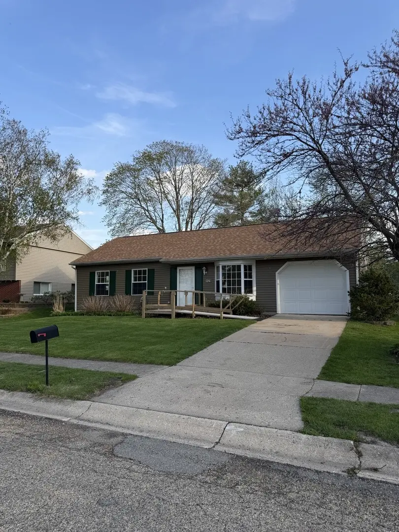 1129 E Main ST, Granville, IL 61326
