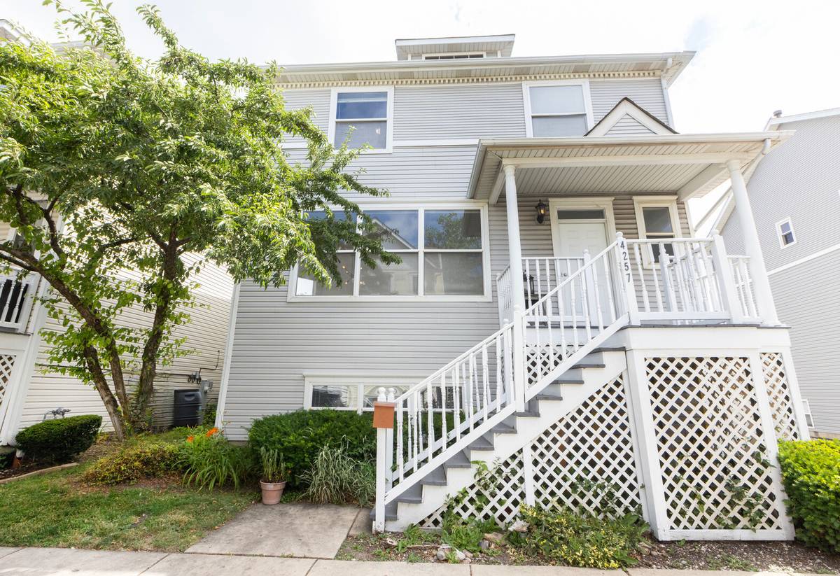 4257 N Kolmar AVE, Chicago, IL 60641