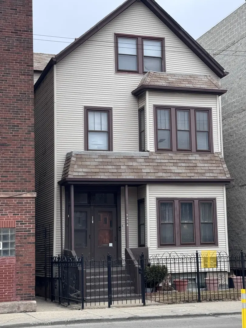 2454 W DIVERSEY AVE #2, Chicago, IL 60647