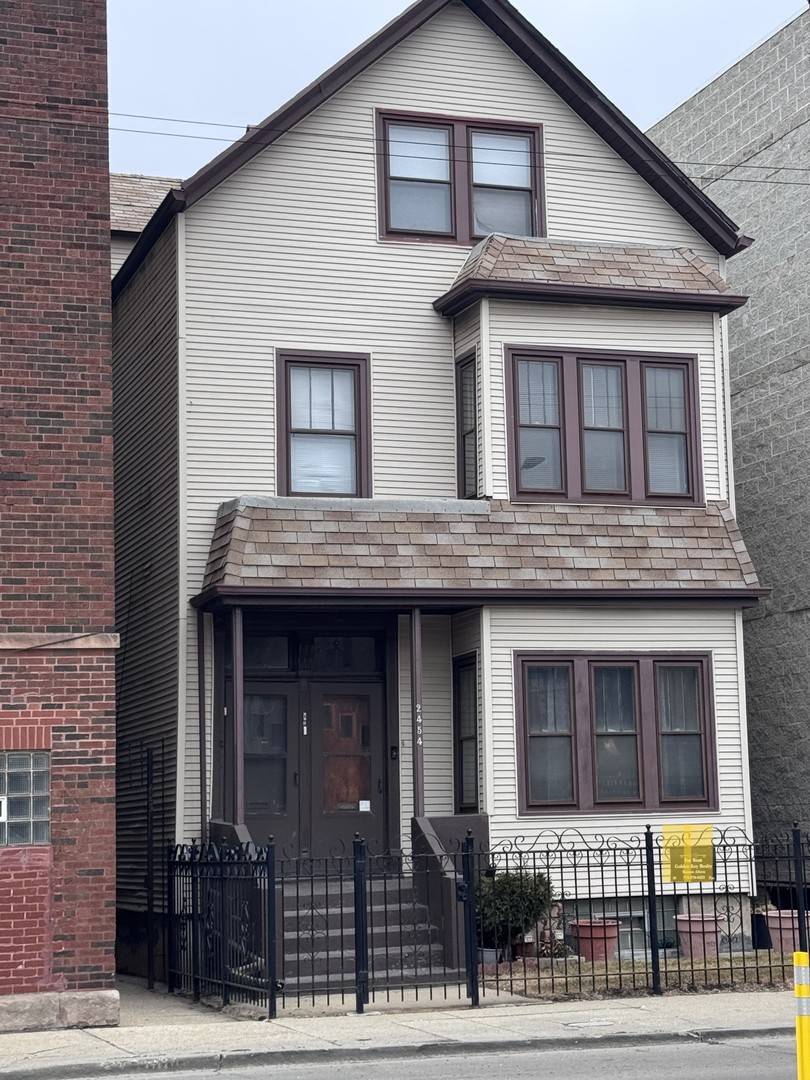 2454 W DIVERSEY AVE #2, Chicago, IL 60647