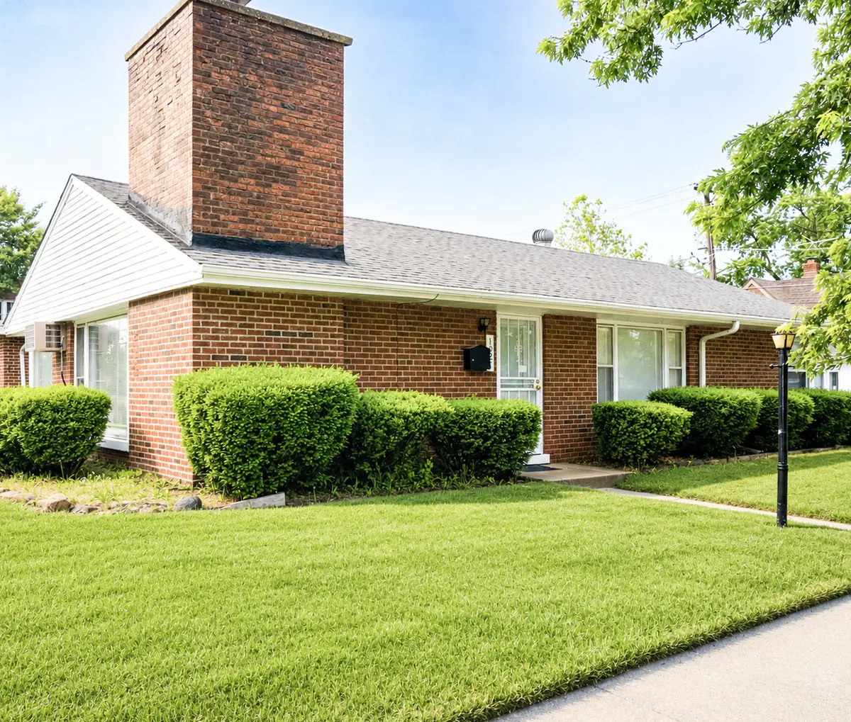 1021 Wentworth AVE, Calumet City, IL 60409