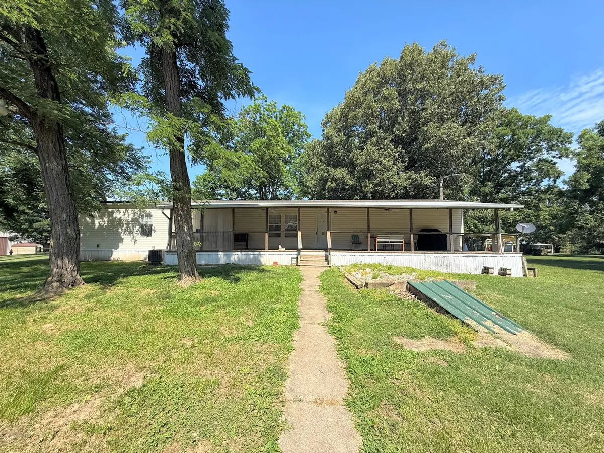 106 Ford ST, New Haven, IL 62867