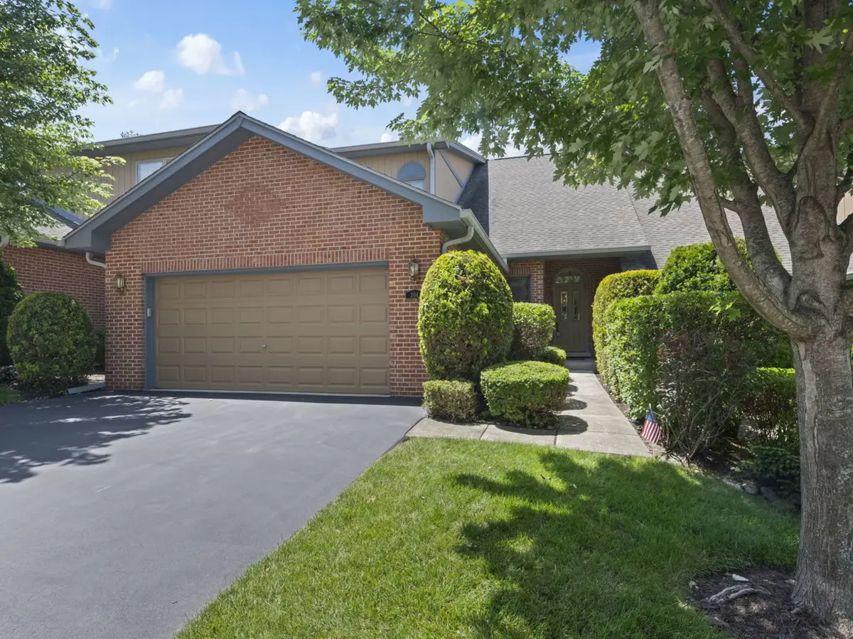 204 Jason CT, Bloomingdale, IL 60108