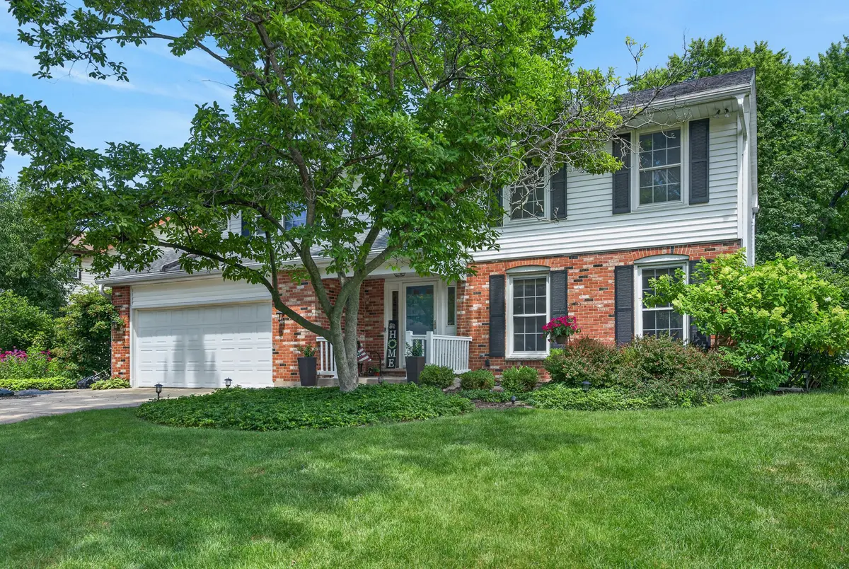 693 Exmoor TER, Crystal Lake, IL 60014