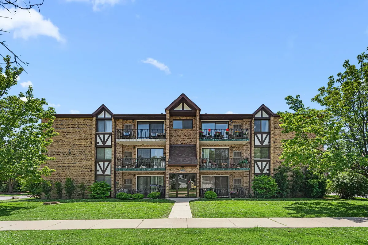 17510 71st CT #3B, Tinley Park, IL 60477