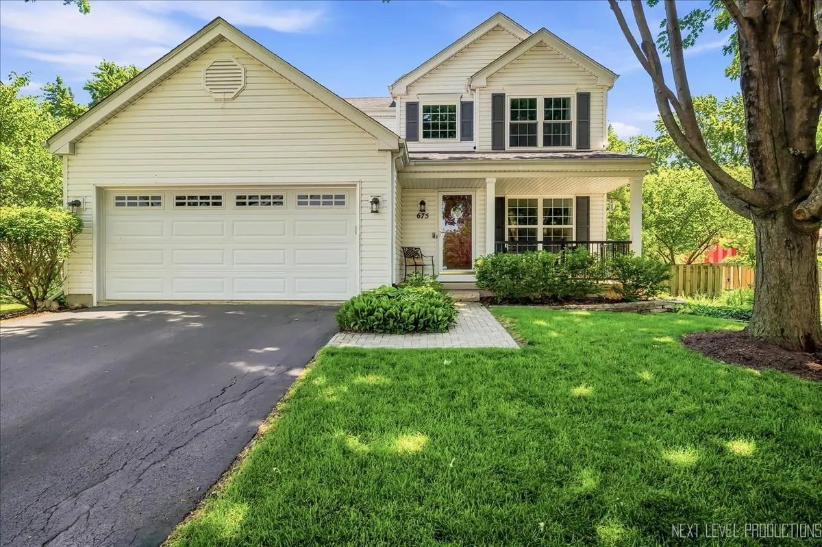 675 Parker CT, Geneva, IL 60134