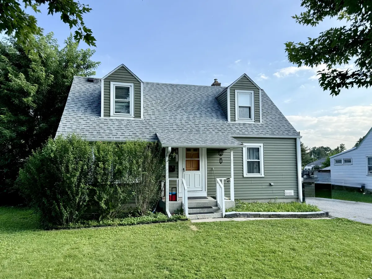 321 E Medill AVE, Northlake, IL 60164