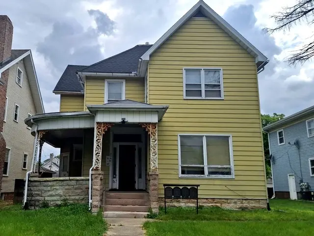 214 S Bloomington ST #2, Streator, IL 61364