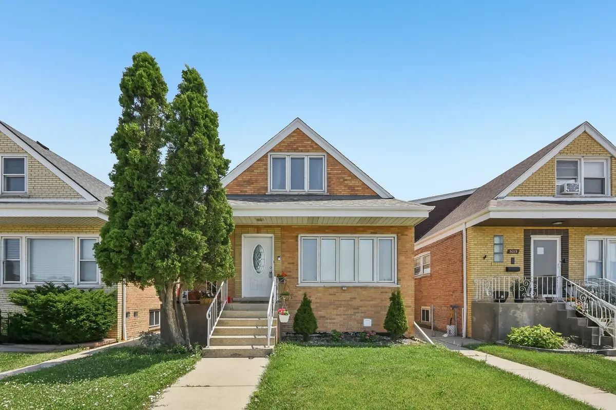 5011 S Kilbourn AVE, Chicago, IL 60632