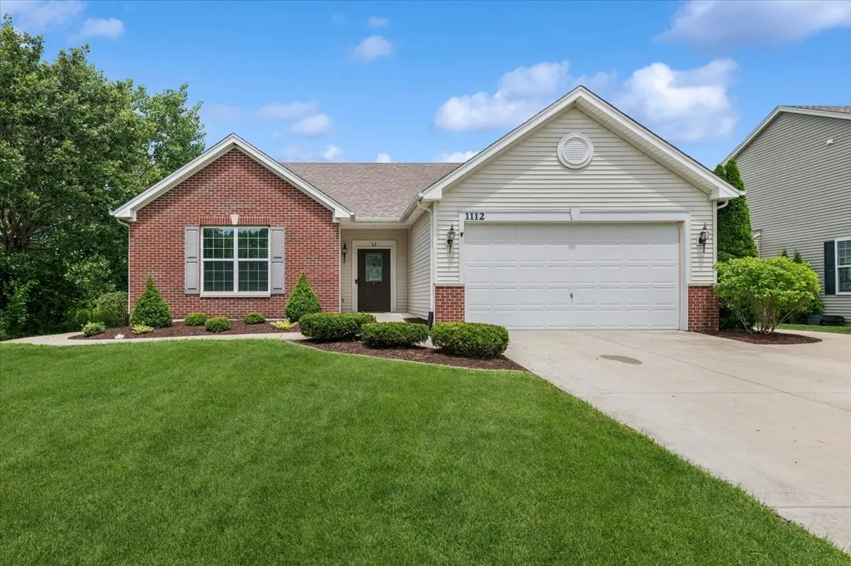 1112 Ridge DR, Shorewood, IL 60404