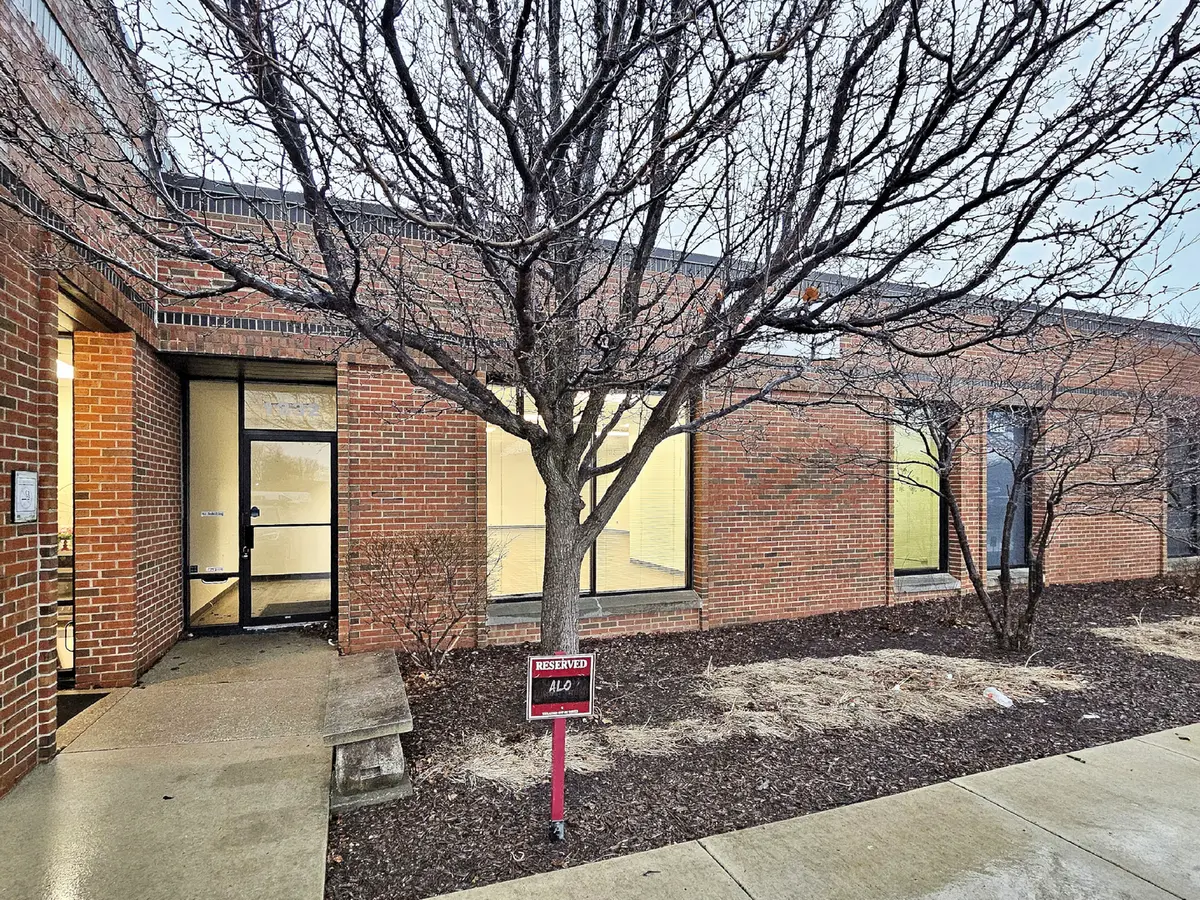 1232 REMINGTON RD, Schaumburg, IL 60173
