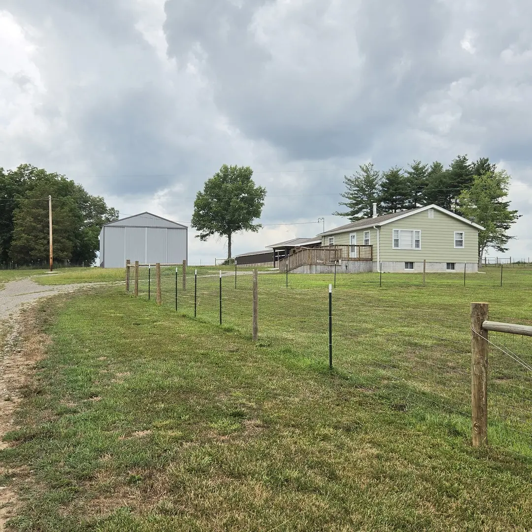 7871 St Hwy 37 HWY, Benton, IL 62812