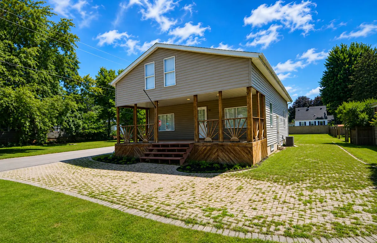 2116 Champlain ST, Ottawa, IL 61350