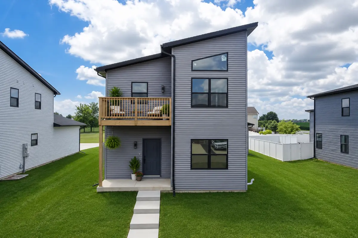775 Kristin DR, Normal, IL 61761