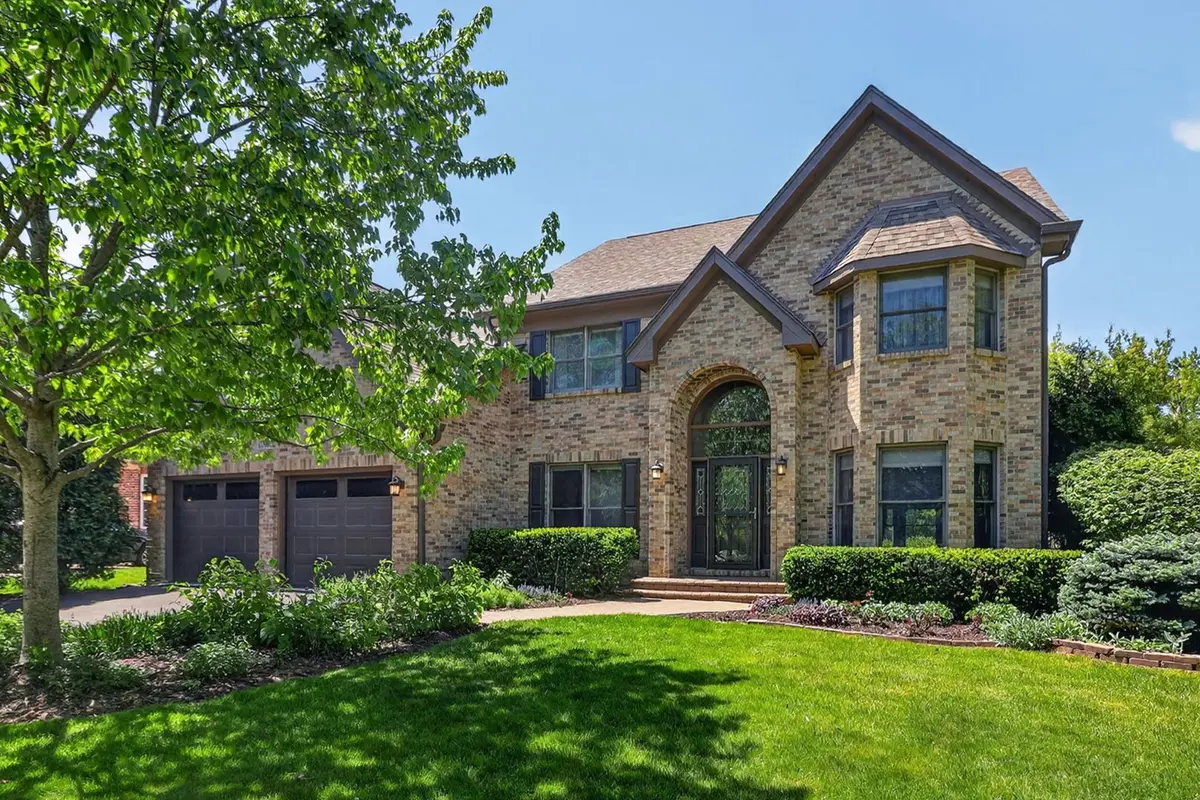 0N462 Arbor CT, Winfield, IL 60190