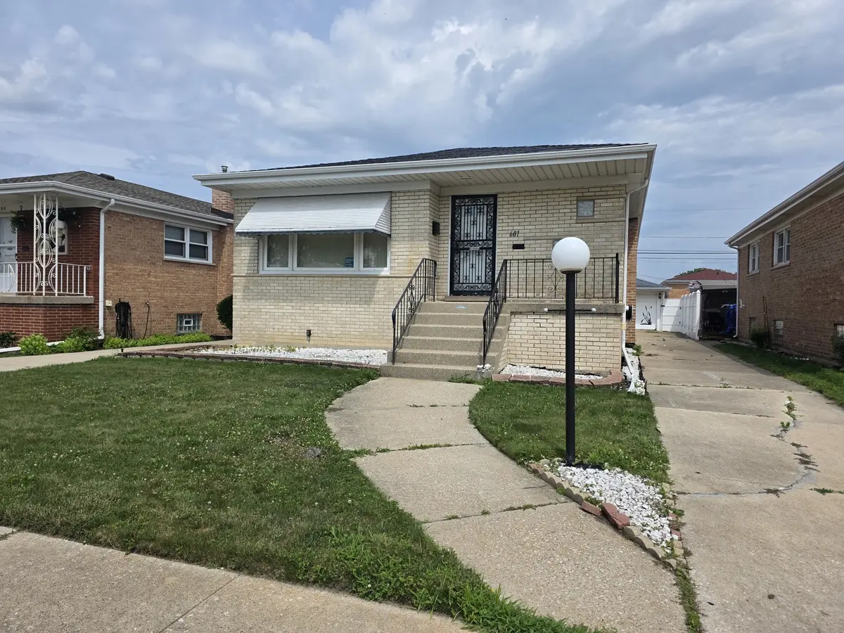 601 Yates AVE, Calumet City, IL 60409