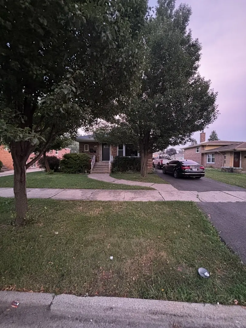 9209 Massasoit AVE, Oak Lawn, IL 60453