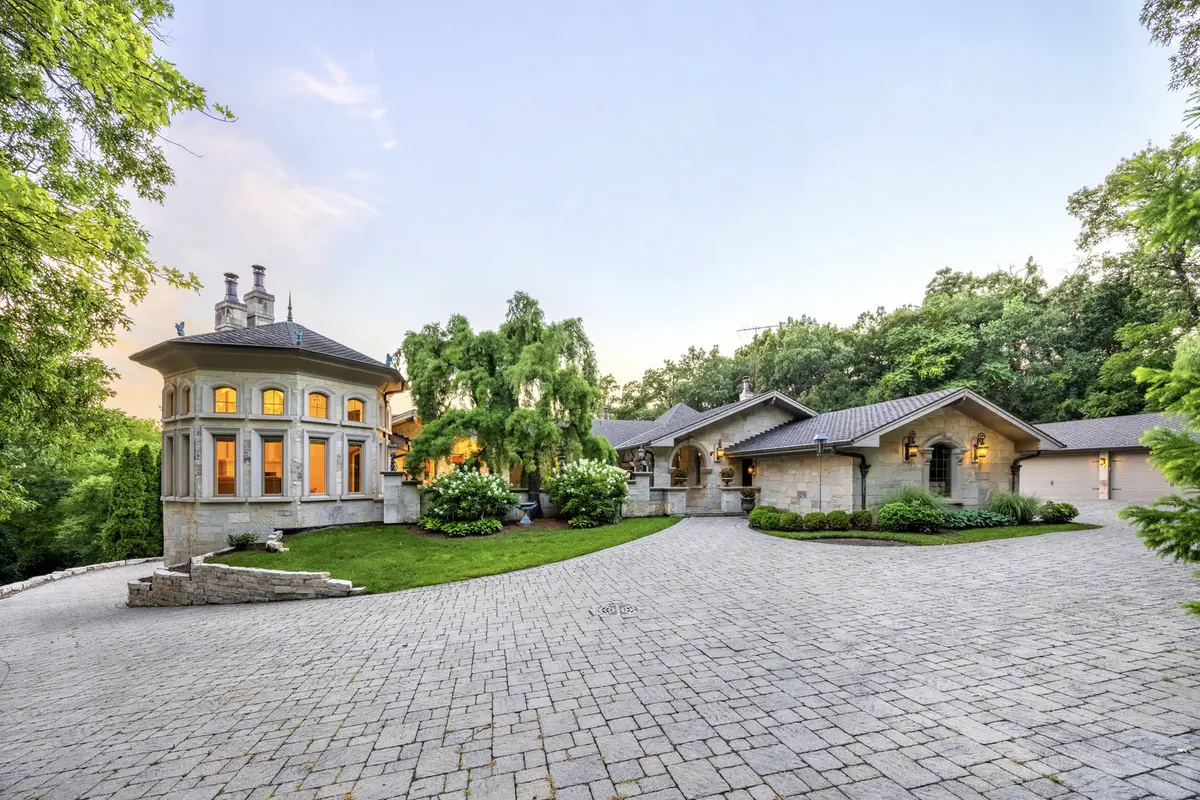Address not disclosed, Palos Park, IL 60464