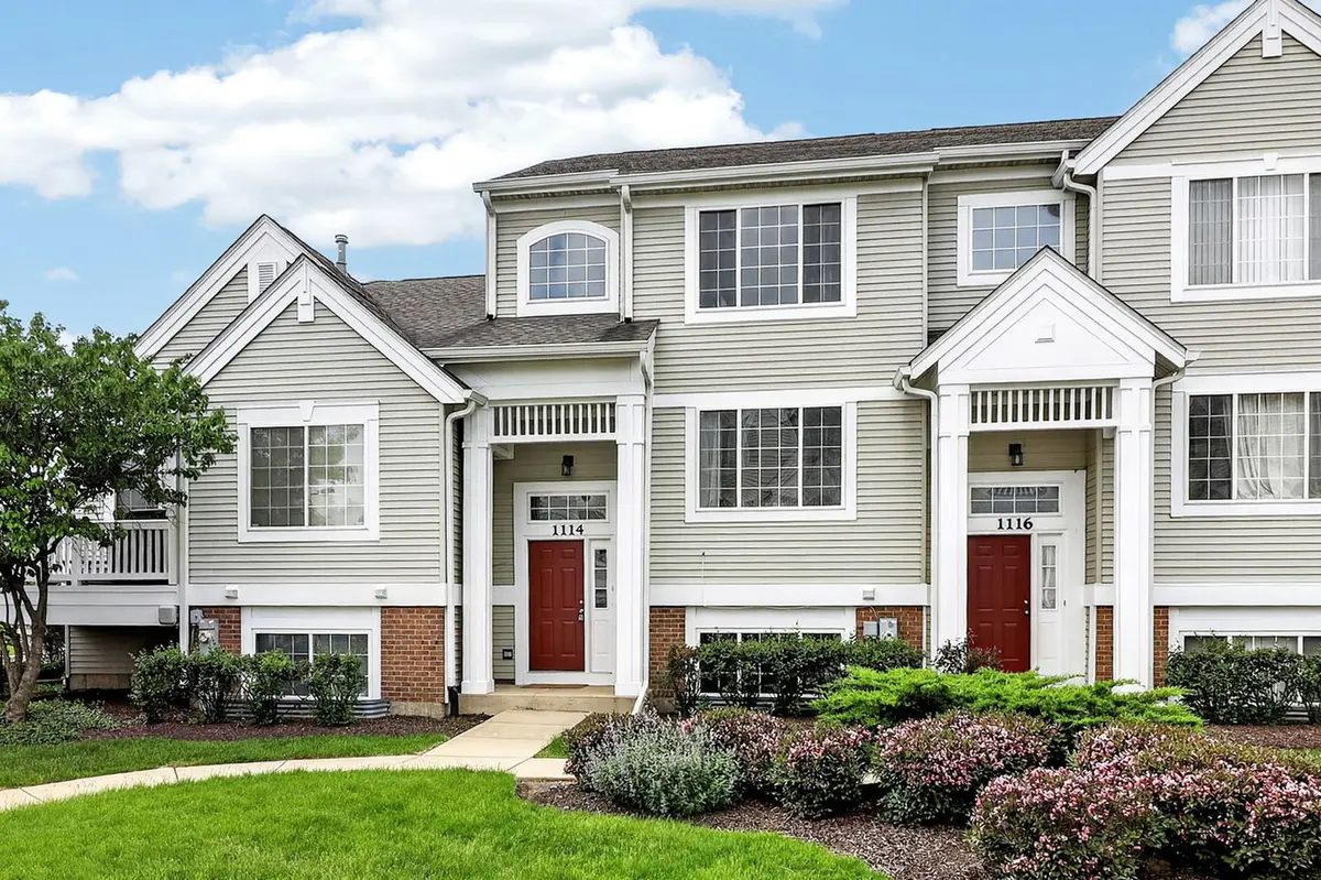 1114 Andover CT, Glendale Heights, IL 60139