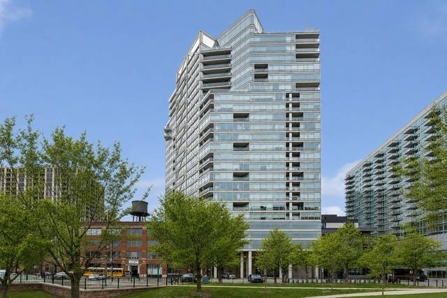 510 W Erie ST #1701, Chicago, IL 60654