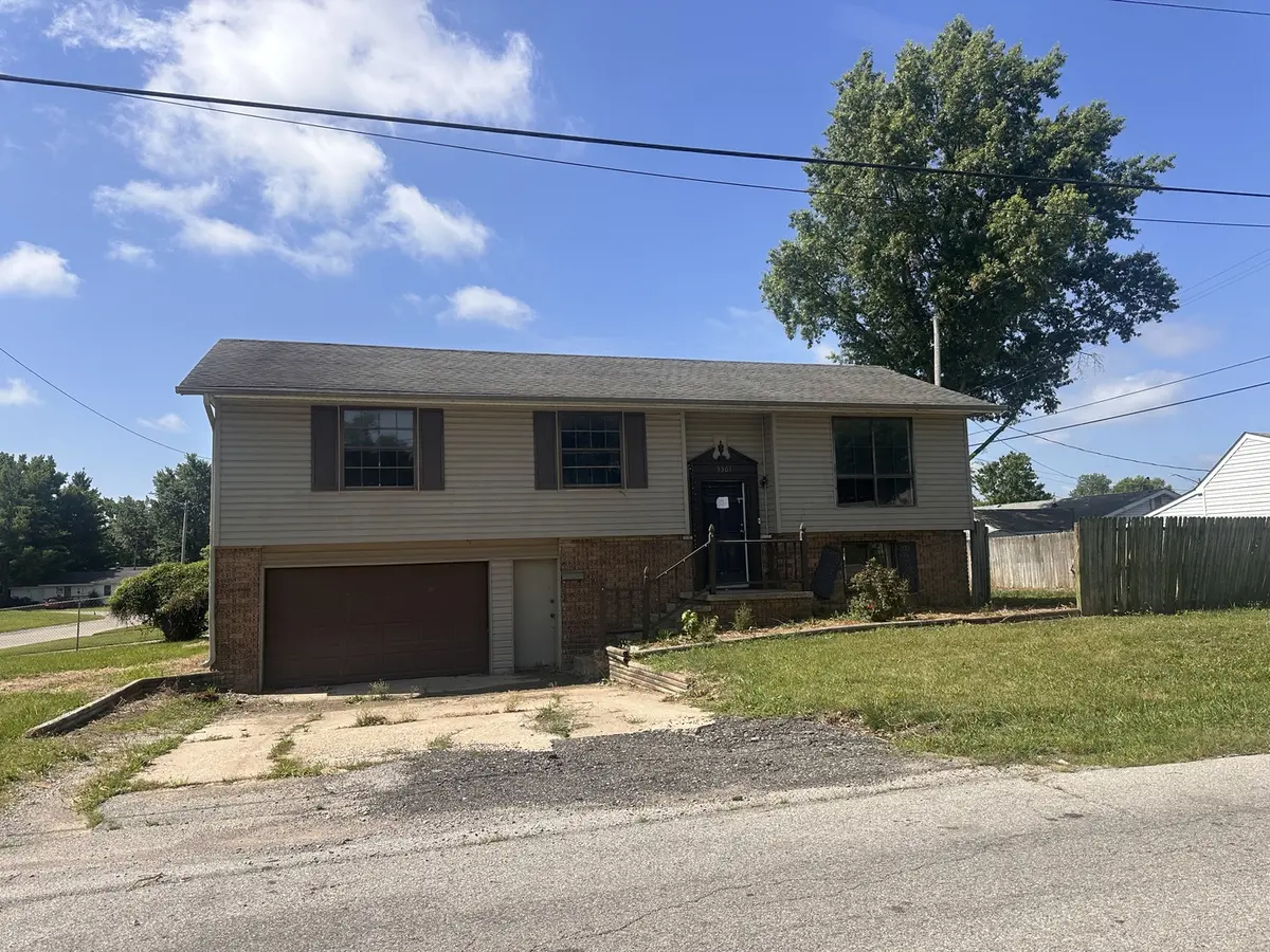 3301 Central AVE, Mt Vernon, IL 62864