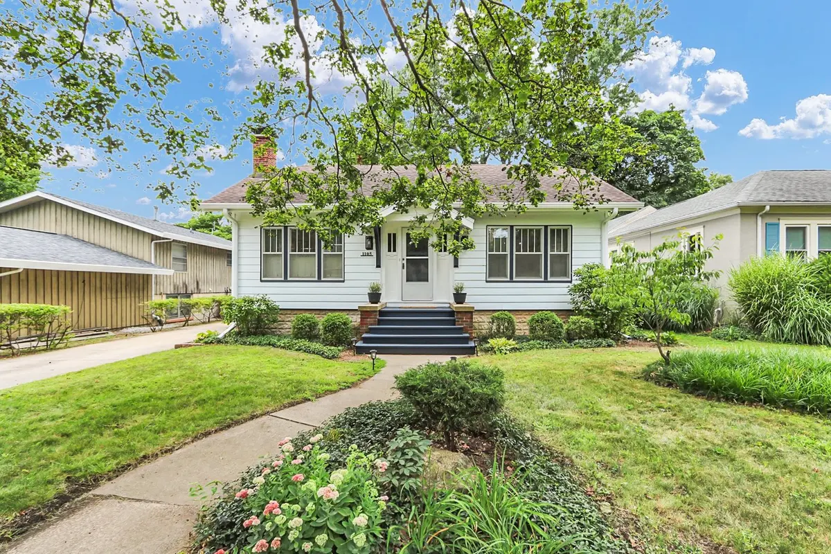 1105 W Green ST, Champaign, IL 61821
