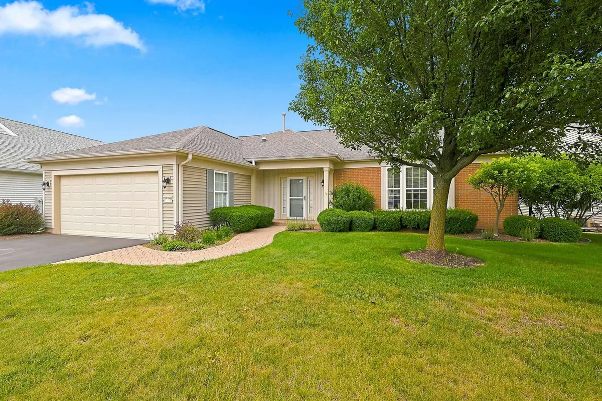 13470 Crestview DR, Huntley, IL 60142