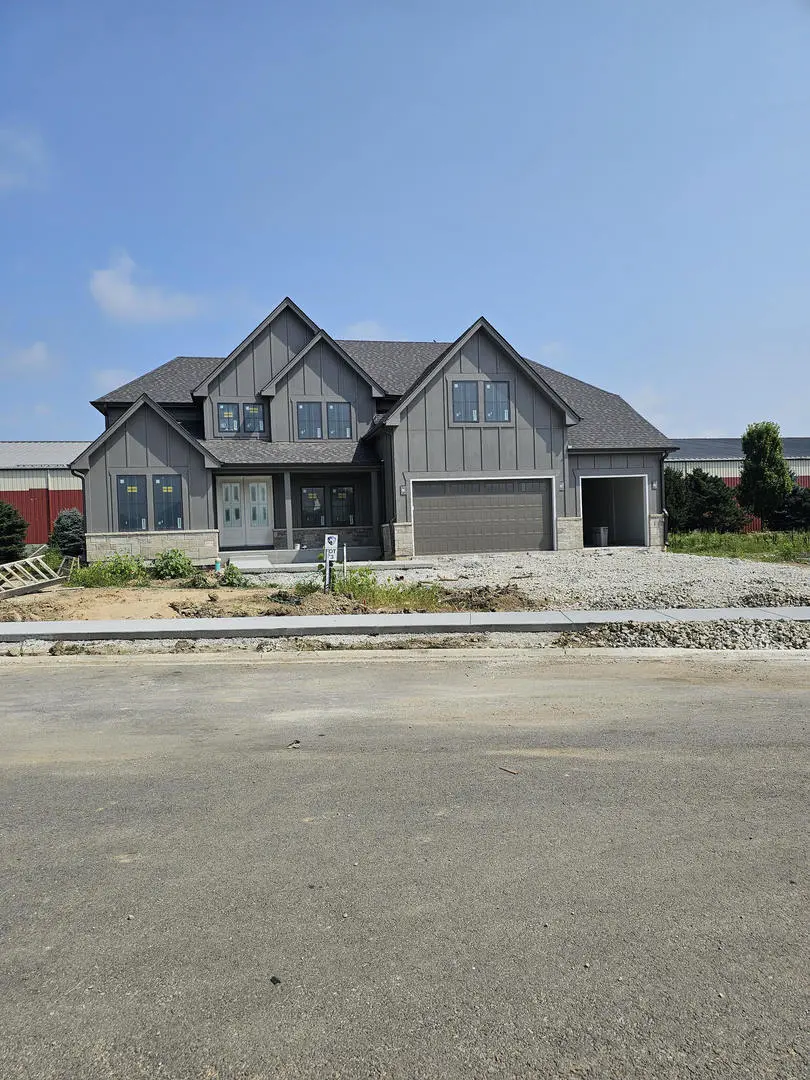 25152 W Stallion CT, Plainfield, IL 60585