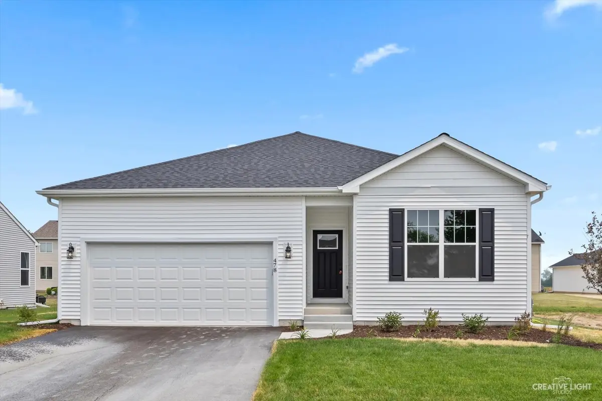 330 N Charles ST, Cortland, IL 60112