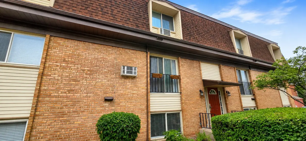 1243 Washington ST E #C304, Des Plaines, IL 60016