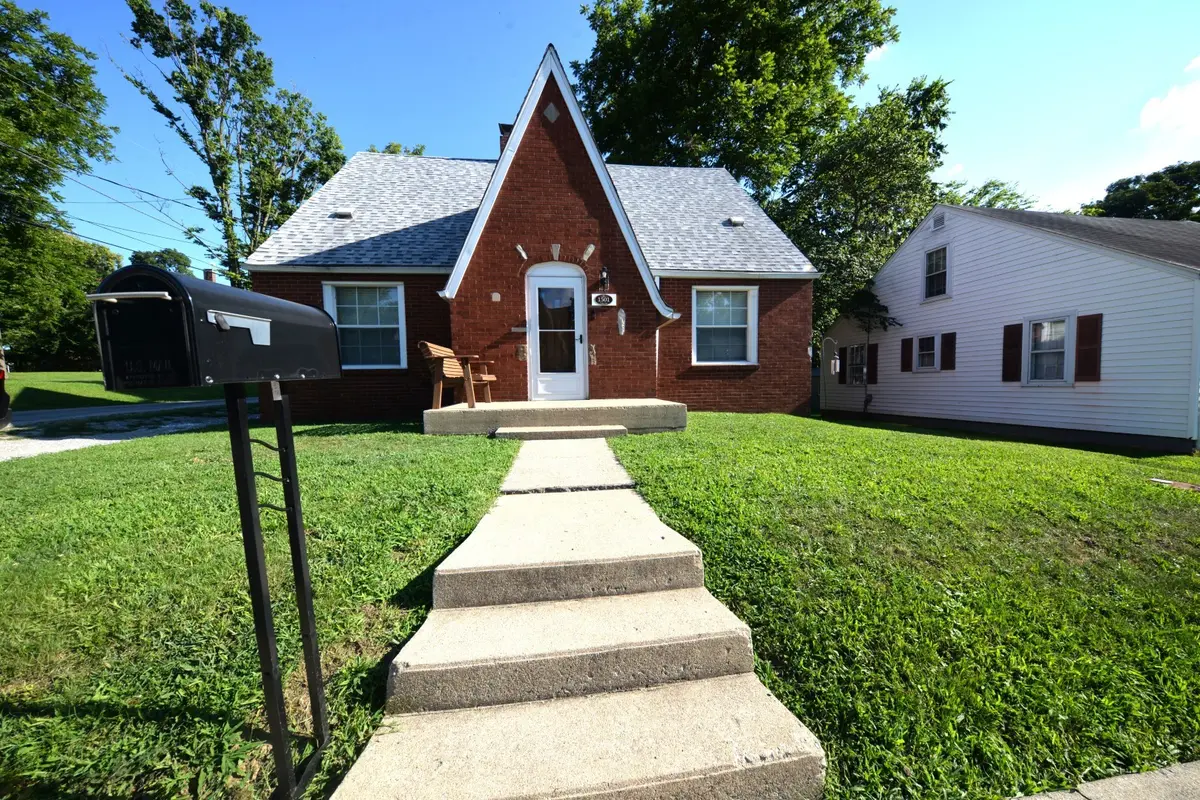 1501 Viola AVE, Mt Vernon, IL 62864