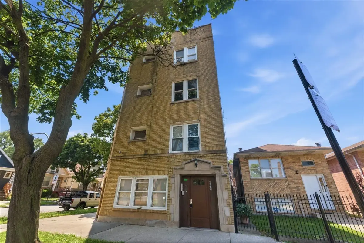 2200 N Knox AVE #1, Chicago, IL 60639