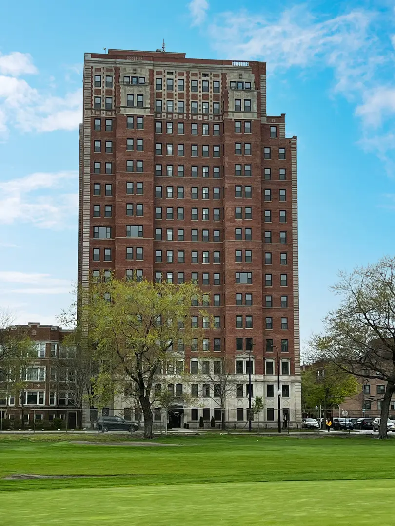 7000 S South Shore DR #PH-1501, Chicago, IL 60649